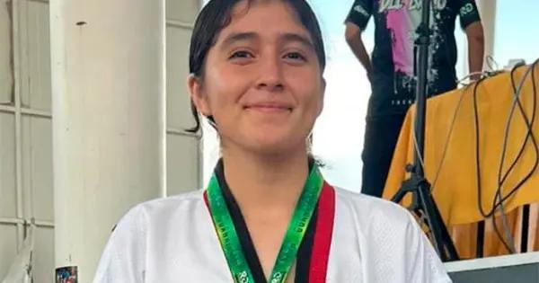 Gana oro Dulce María en tae kwon do