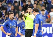 El VAR vuelve a indignar al oviedismo por una decisión compleja de entender