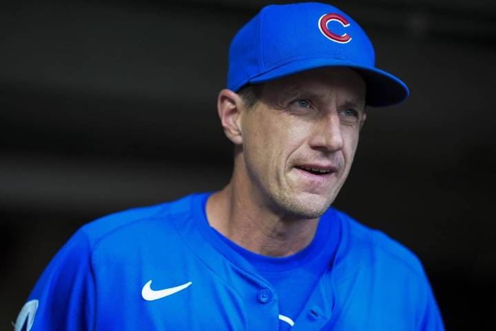 Narratives to know for each of MLB's Division Series. Plus: Huge blown call in Padres