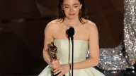 Emma Stone thinks Willem Dafoe is an alien