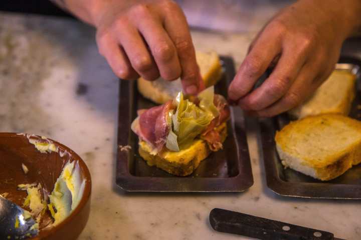 Nueva edición de La Noche de los Bares Notables: cuáles son los imperdibles para celebrar otra fiesta de la Ciudad