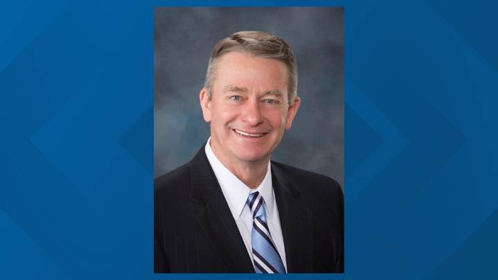 Idaho Governor meets with Trump, cabinet members on Capitol Hill