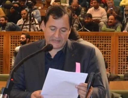 Mega Fruit Mandi on 300 Kanals being established in Kulgam: Agriculture Minister