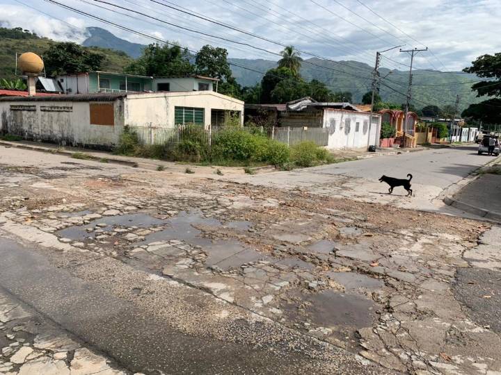 Habitantes denuncian el calvario diario de la calle Páez