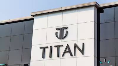 Titan reports 20 pc growth in Q2, Jewellery biz up  19 pc helped by surging gold prices