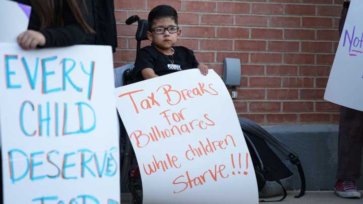 'We will die.' Arizonans fearing SNAP pause plead with lawmakers