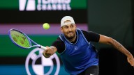 Kyrgios carga de forma brutal contra Sinner: "Esto es una m..."