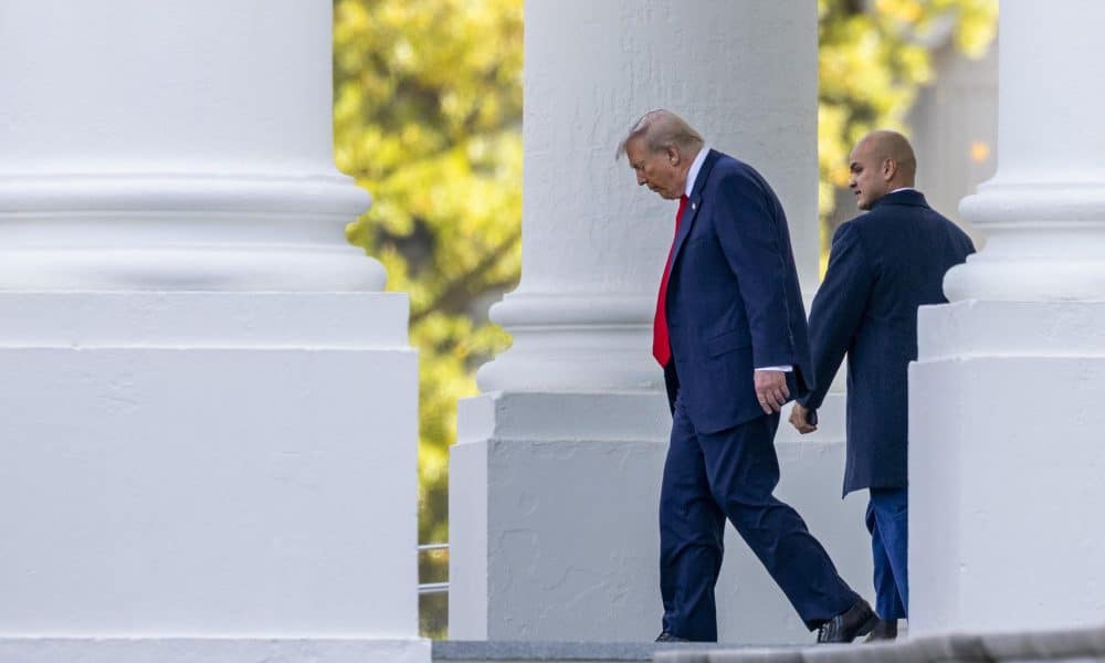 Trump niega haber decidido atacar instalaciones militares en Venezuela