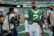 Jets owner Woody Johnson blames 0-7 start on QB play and defends coach Aaron Glenn