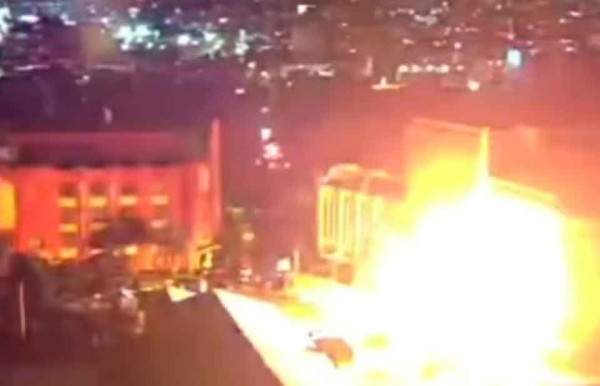 Video.- Momento de la explosión en restaurante junto al Monumento a la Revolución