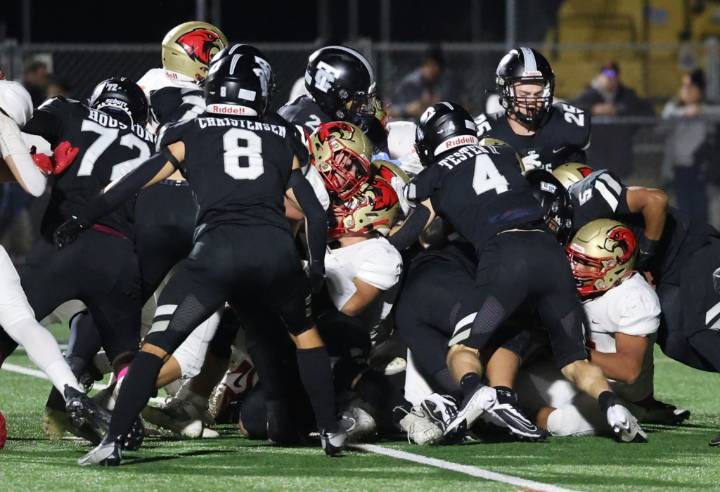Kosmo is eyeing which teams need playoff points the most entering Week 8