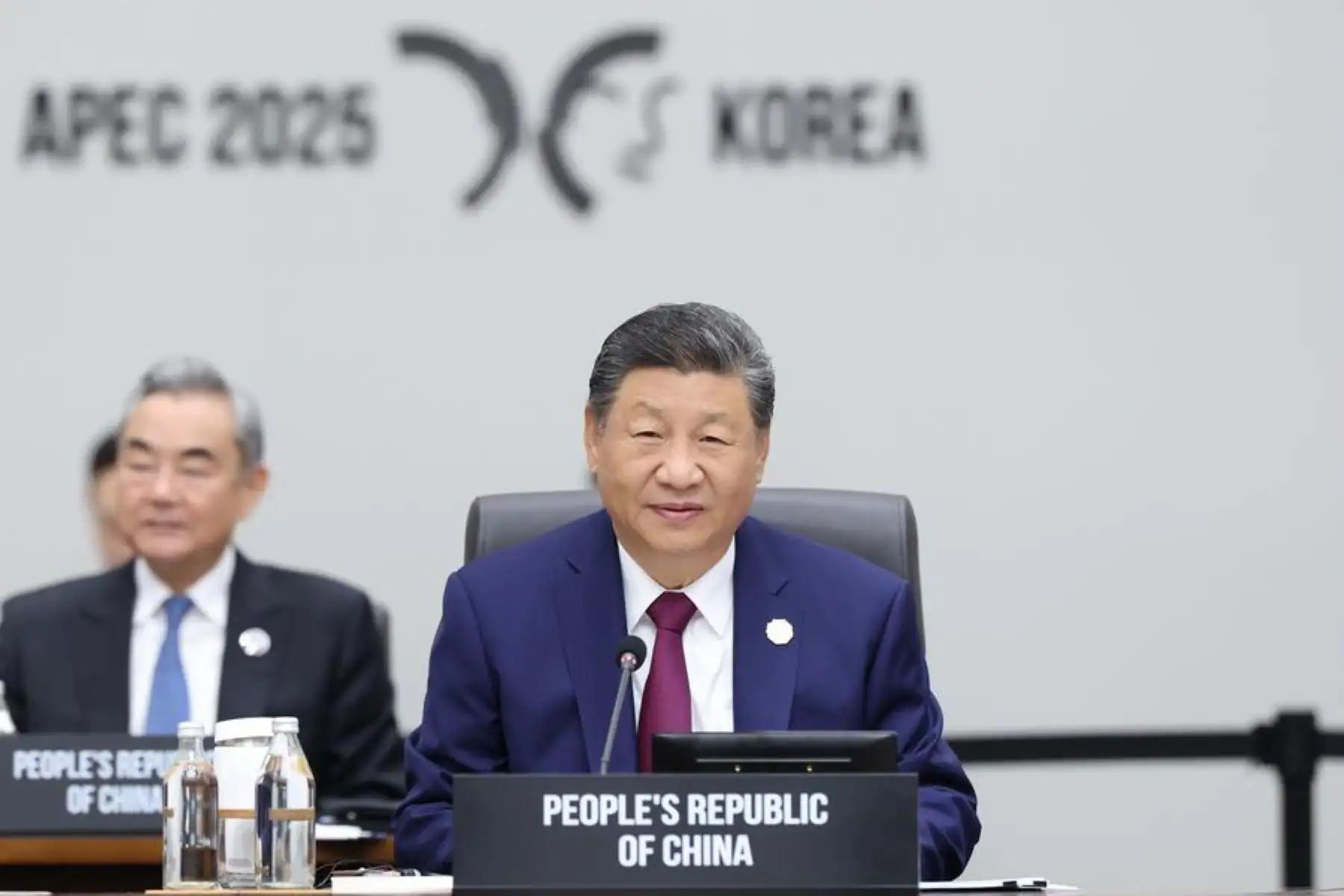 Xi Jinping: China puede proporcionar amplia plataforma de innovación para comunidad global