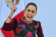 Sheinbaum rinde su primer informe en el Zócalo y promete consolidar la Cuarta Transformación con justicia y soberanía