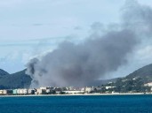 Tremendo incendio en una nave de Conservas Crespo en Santoña sin heridos