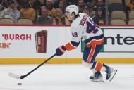 Deadspin | NHL roundup: Penguins spoil debut of Isles' Matthew Schaefer