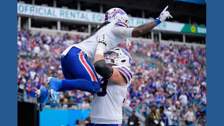 James Cook runs for 216 yards and 2 TDs, Allen accounts for 3 TDs as Bills rout Panthers 40
