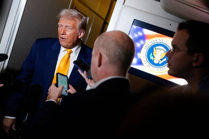 "Argentina está luchando por su vida": Trump justifica la ayuda económica a Milei