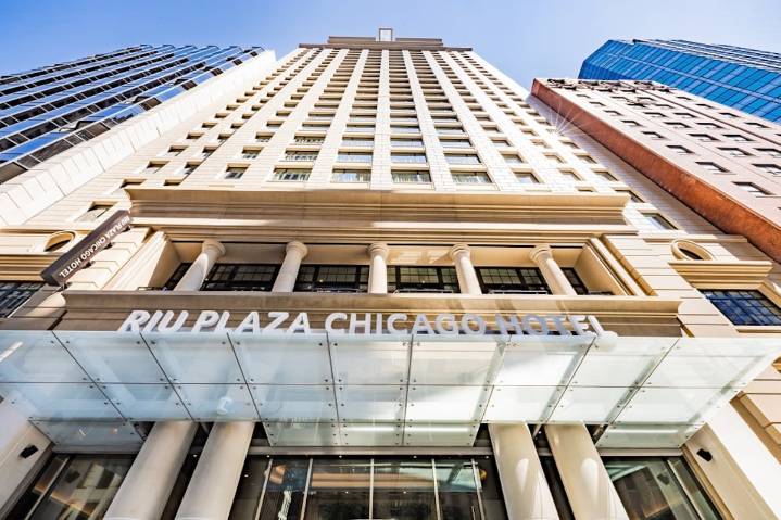 Riu lidera el asalto hotelero español a EE UU en medio del huracán Trump