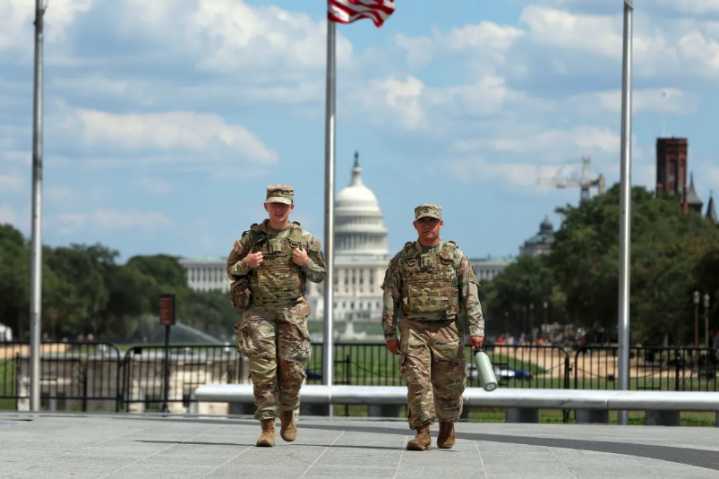El Pentágono ordena a la Guardia Nacional establecer fuerzas de acción rápida contra disturbios civiles