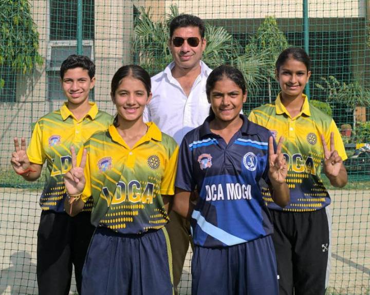 Ludhiana DAV girl cricketers selected for dist tournament