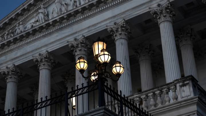 El Senado de EEUU vuelve a tumbar el proyecto de ley de financiación y prolonga el cierre del Gobierno