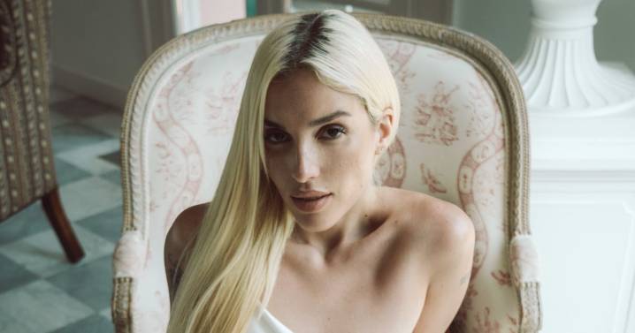 Elena Rose Talks 'Bendito Verano,' Upcoming Tour: EXCLUSIVE