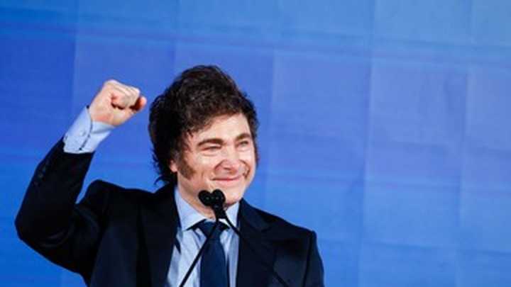 Javier Milei: "Con trabajo, esfuerzo y decisión, salimos al mundo a mostrar el potencial de la Argentina"