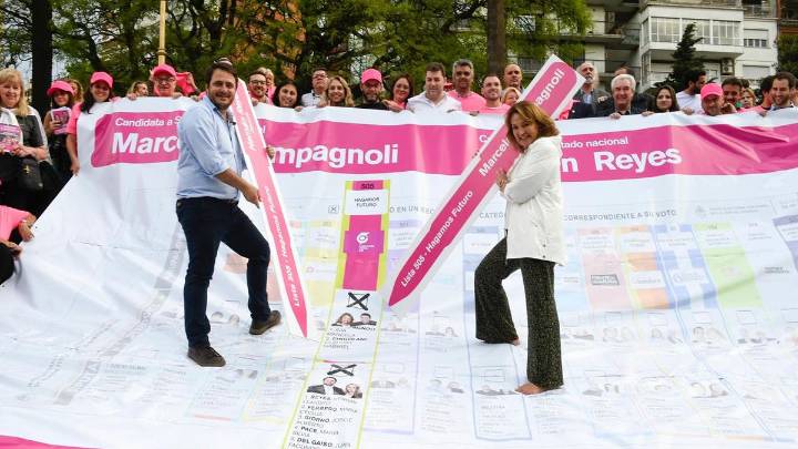 La Coalición Cívica cerró la campaña porteña y llamó a votar para que haya "legisladores con las manos limpias"