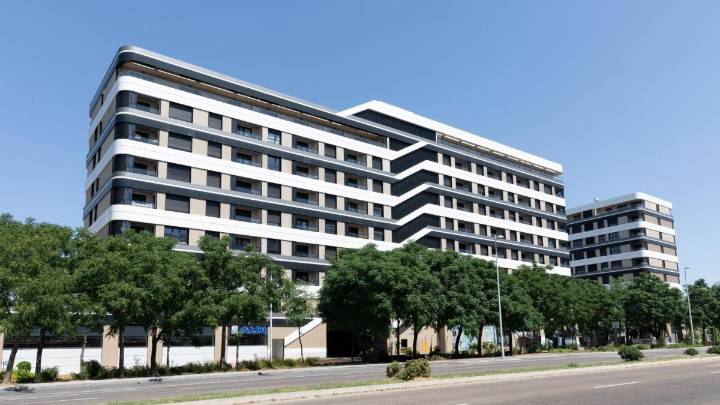 Meridia cierra la compra del complejo de lujo Skypark Valdebebas por cerca de 150 millones