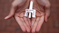 Officials: 1st major drop in NYC overdose deaths in 10 years