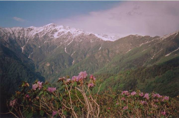 Chandrakhani and Malana: A majestic pass and a mysterious village