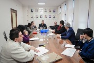 Avanza en el Concejo la equiparación normativa entre taxis, remises y plataformas digitales