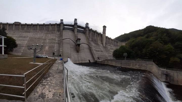 ¿Podría romperse la presa de Eugui? Pamplona prepara un protocolo para el peor escenario
