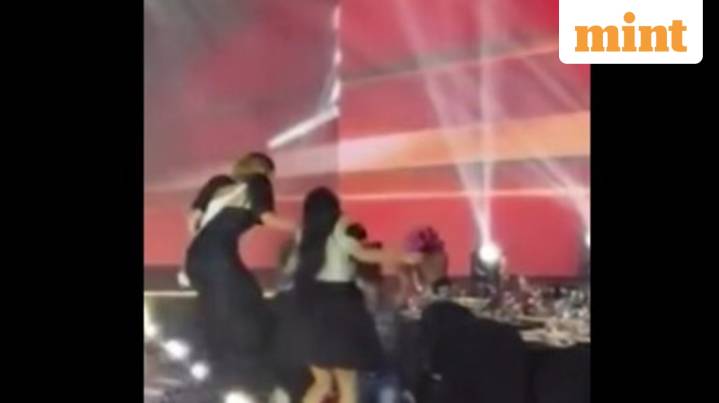 Beauty pageant contestants jump off stage amid Philippines earthquake