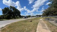 Dallas shooting leaves three dead, police say