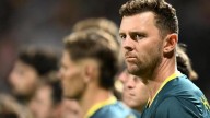 Australian cricketers falsely accused of handshake controversy with India