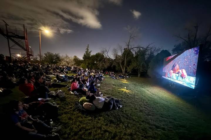 Gran asistencia en la proyección de “El despertar del Diablo” en el MAHCH