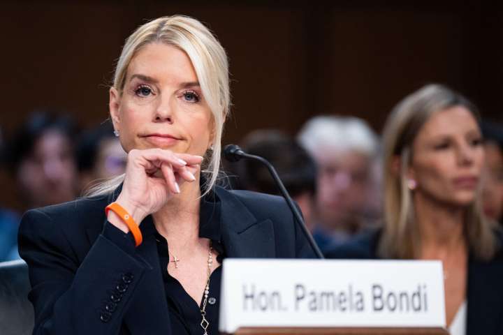 Trump administration challenged on US attorney moves