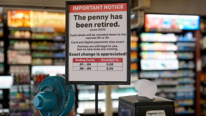Banks and retailers run short on pennies as the US Mint stops making them