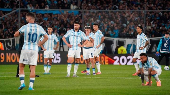 Racing no pudo revertir la serie y quedó eliminado de la Libertadores ante Flamengo en Avellaneda