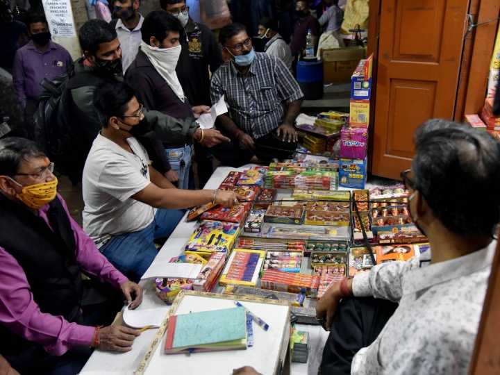 Delhi-NCR states seek SC's nod for green fire crackers use
