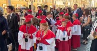 Chicago students who went viral for mock conclave meet the pope at the Vatican