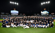 Vence Dodgers a Filis y los elimina tras error de lanzador