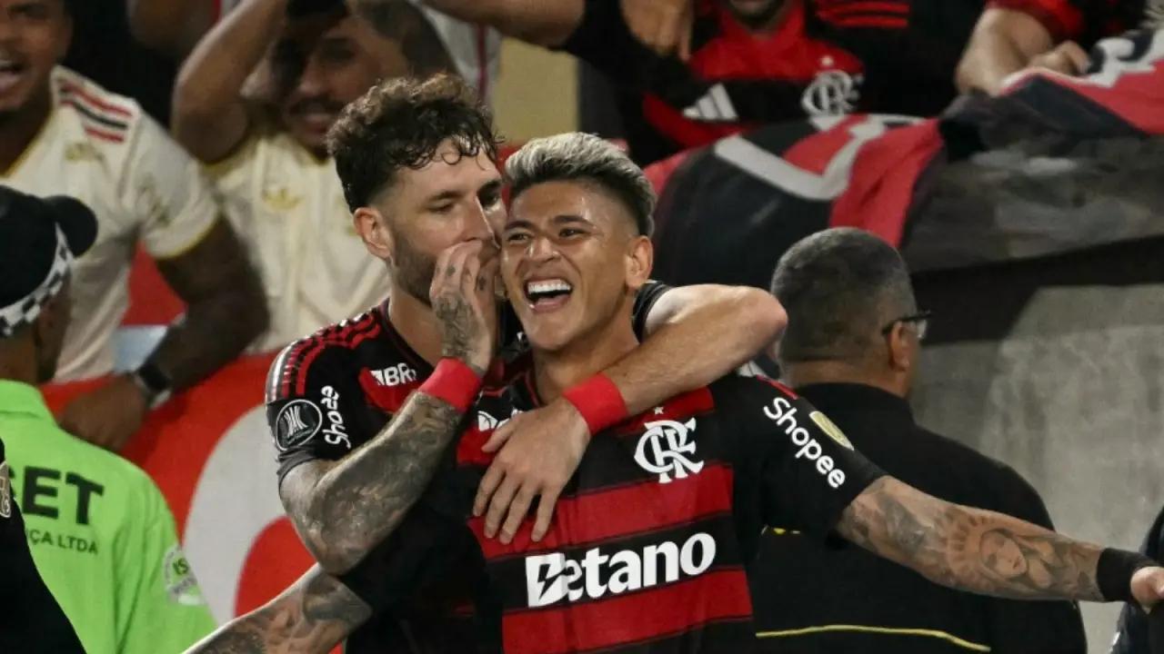 Jorge Carrascal marca el paso en Flamengo y le llueven flores; "machucó a Racing"