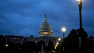 Senado rechaza limitar el poder de Trump para usar la fuerza militar contra los cárteles