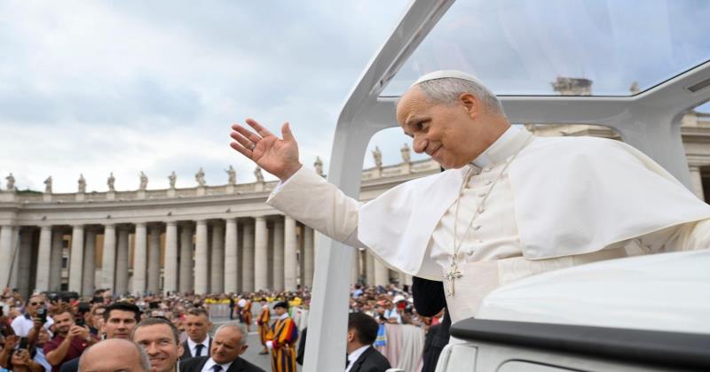 Pope at General Audience: God Forgives Without Resentment and Restores Trust