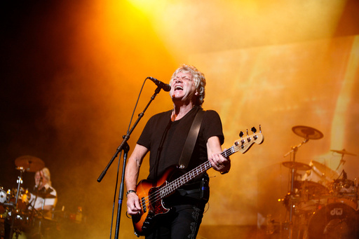 John Lodge, singer and bassist of Moody Blues during classic era, dies at 82