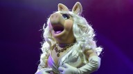 Miss Piggy to star in Broadway’s ‘Rob Lake Magic’ show
