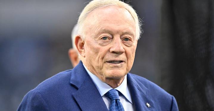 Cowboys owner Jerry Jones addressed controversial quote about prioritizing business