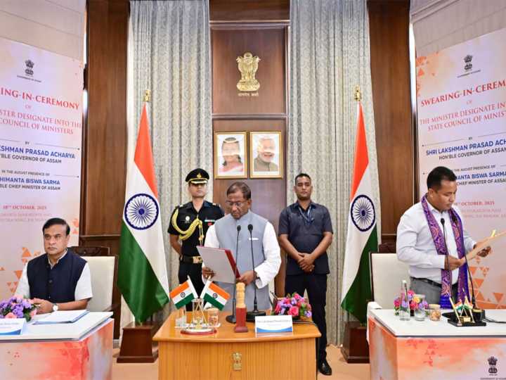 Assam Governor administers oath to new minister